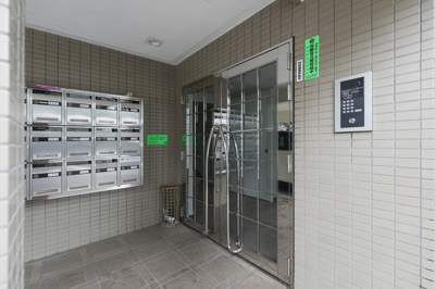 【エントランス】 | グランベル松陰