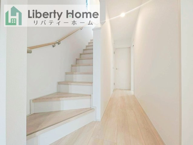 日立市東金沢町4丁目　新築戸建の内装