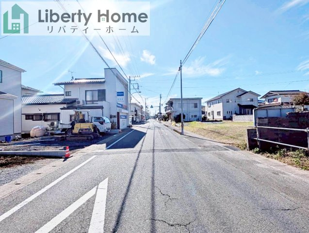 日立市東金沢町4丁目　新築戸建の前面道路含む現地写真
