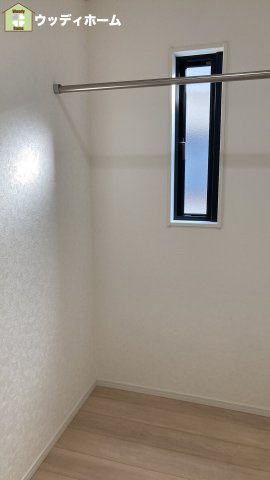 越谷市大泊　中古一戸建ての収納