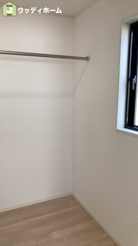 越谷市大泊　中古一戸建ての収納