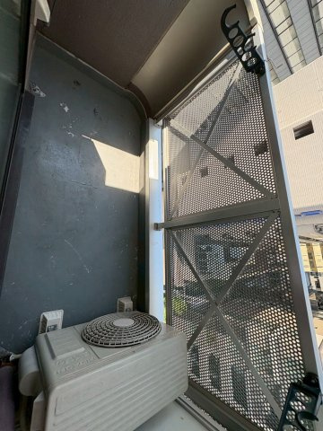 大阪市西区新町１丁目の賃貸マンションのバルコニー