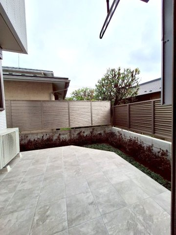 Ｆｏｕｒ－ｓｑｕａｒｅの駐車場