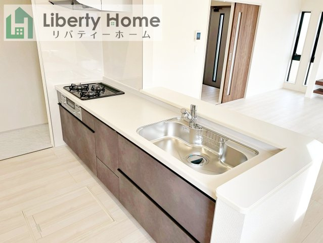 那珂市瓜連4期　新築戸建のキッチン