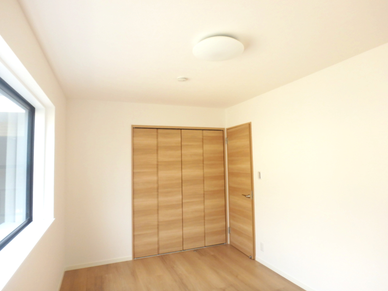 今津野田町　中古戸建の洋室|3階洋室7.1帖のです