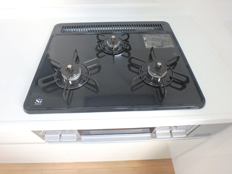 今津野田町　中古戸建のその他|3口のコンロです