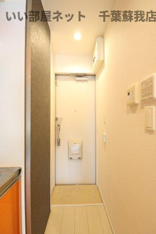 リブリ・ナンバーナインの玄関|明るい玄関です