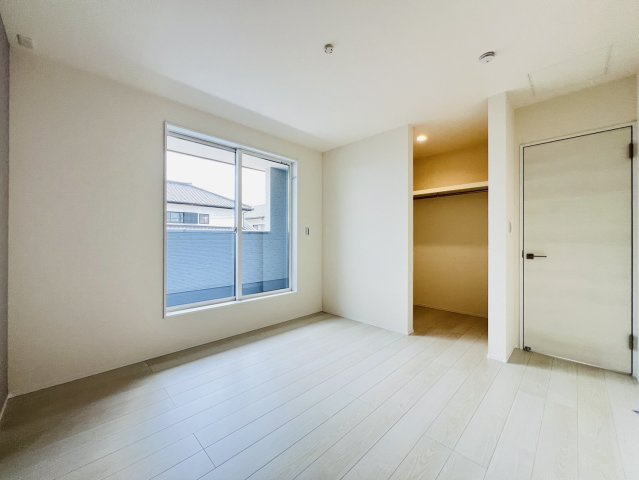 碧南市権現町1-226『仲介手数料無料』新築戸建ての洋室