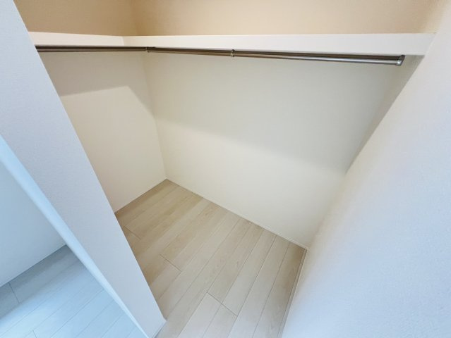 碧南市権現町1-226『仲介手数料無料』新築戸建ての収納