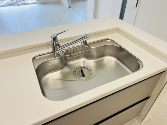 碧南市権現町1-226『仲介手数料無料』新築戸建てのキッチン