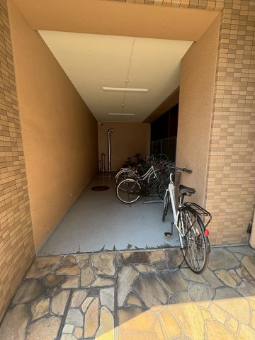 大阪市西区立売堀４丁目の賃貸マンションのロビー