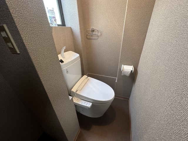 高石市千代田のトイレ