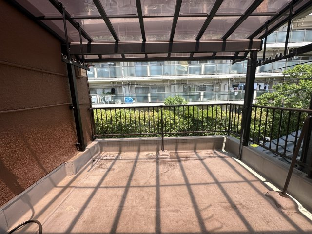 高石市千代田のバルコニー