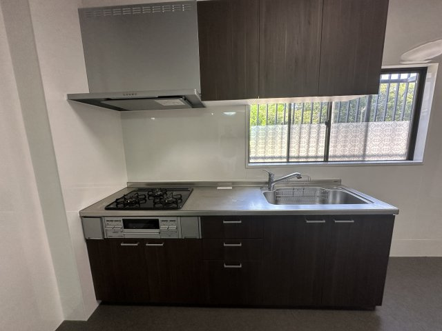 高石市千代田のキッチン