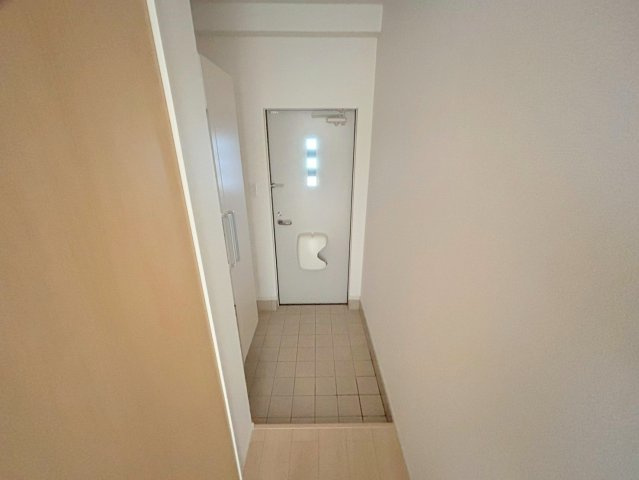 クレストの玄関