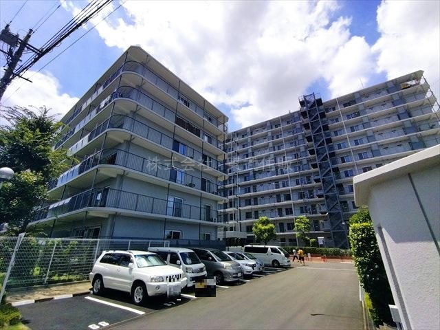 【外観】 | メゾンむさし野 | 小学校徒歩８分で小さなお子様の登下校も安心です