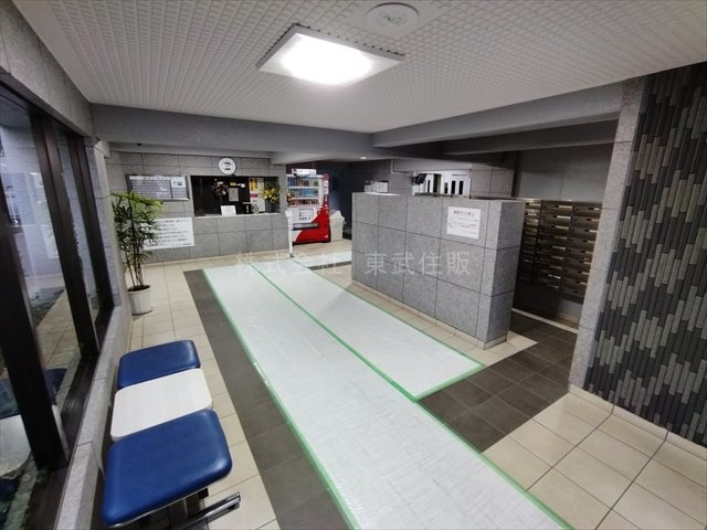 【エントランス】 | メゾンむさし野 | ゆとりのあるエントランスです