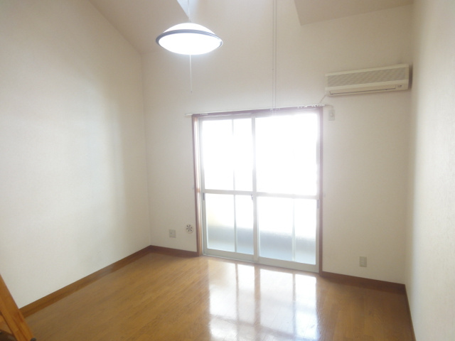 ロイヤルキャッスルの居間・リビング