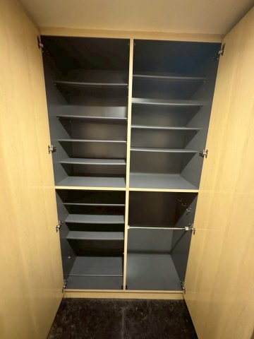 大阪市西区立売堀５丁目の賃貸マンションの収納