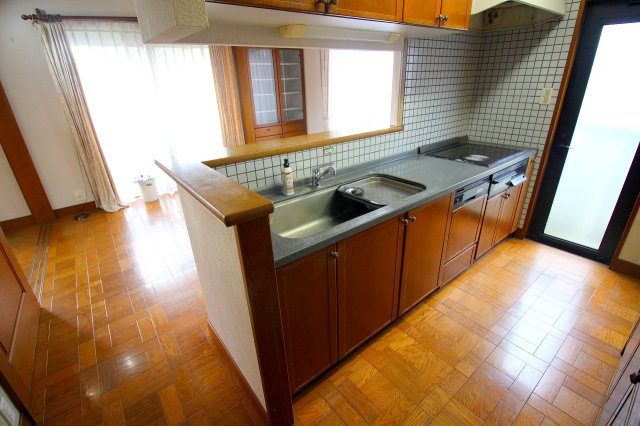 伯耆町岸本中古戸建のキッチン