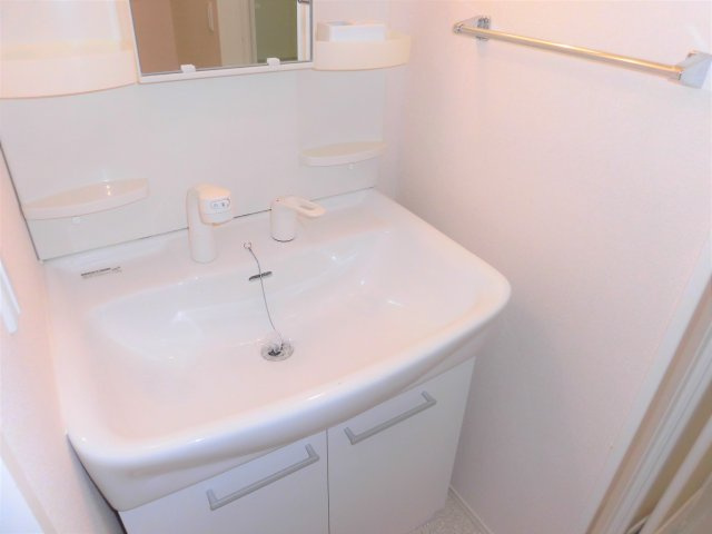 パームフェリーチェ　C棟の独立洗面台|イメージ写真