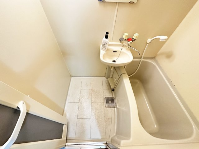 貮室邸マンションの浴室