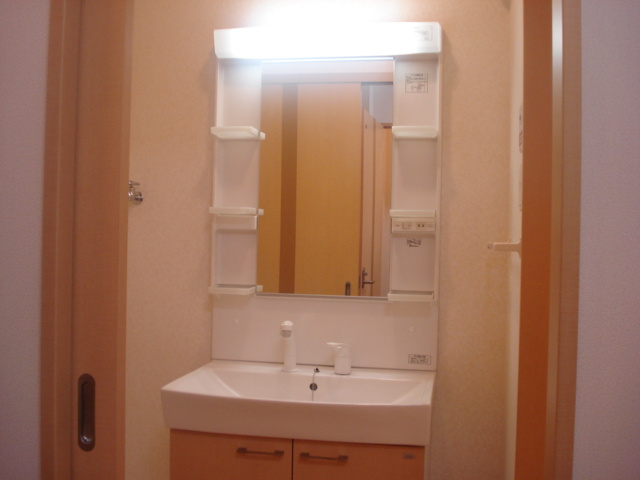 プリムローズの独立洗面台|洗髪洗面化粧台