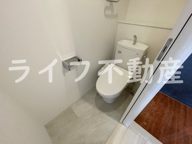 プレジオ八戸ノ里のトイレ|ゆったりとした空間のトイレです