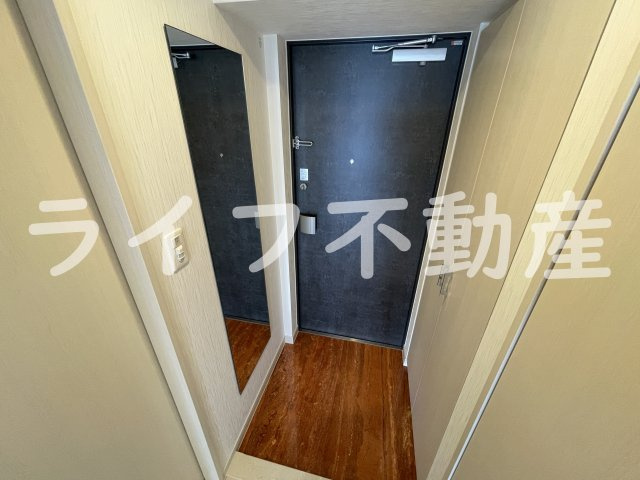 プレジオ八戸ノ里の玄関|きれいな玄関です