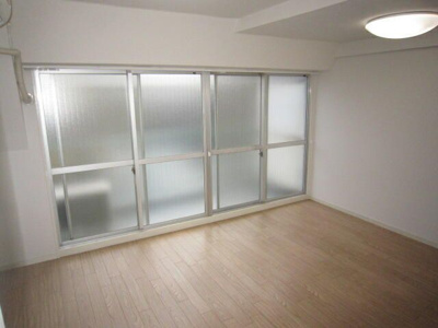 【内装】 | ロイヤルパレス旗の台