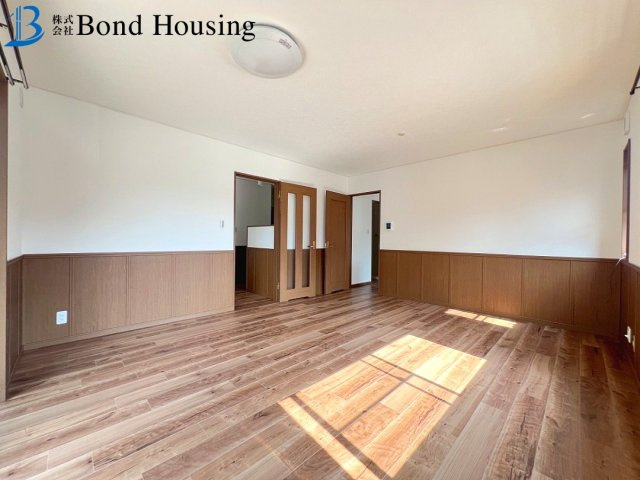 WIC等収納豊富・リフォ済み良質中古戸建　水谷２丁目　築21年の洋室