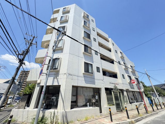 エマノンアパートメントハウス