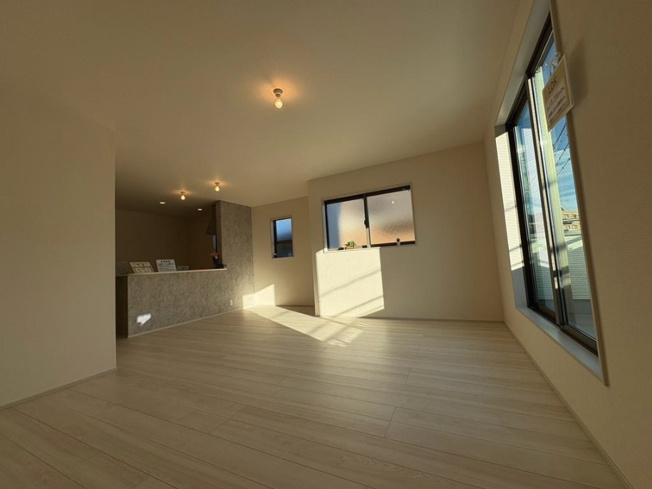  | ★仲介手数料無料★横浜市栄区桂町第3　新築戸建全2棟　2号棟 | 仲介手数料無料！お問合せ下さい/080-7058-7312 