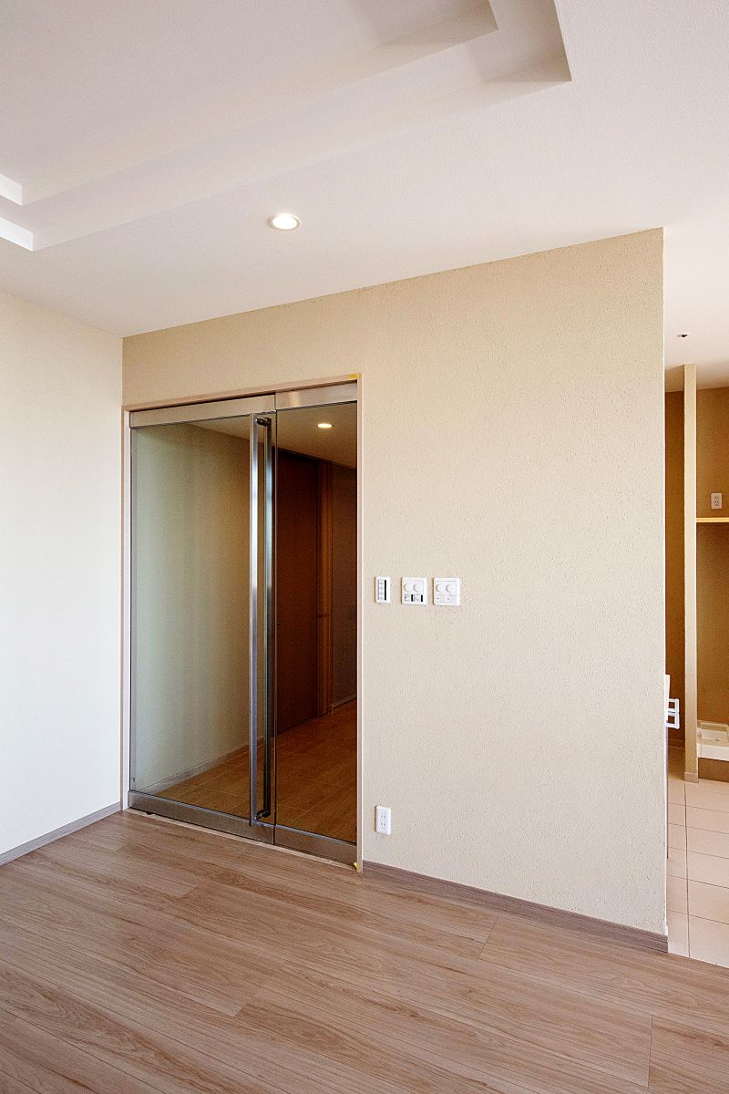 ディーグラフォート神戸三宮タワーの居間・リビング