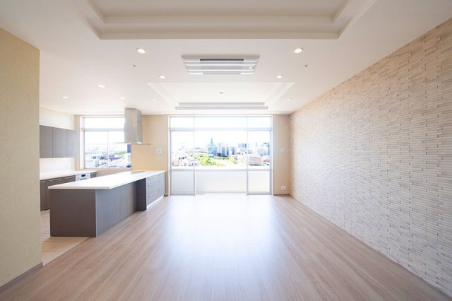 ディーグラフォート神戸三宮タワーの居間・リビング