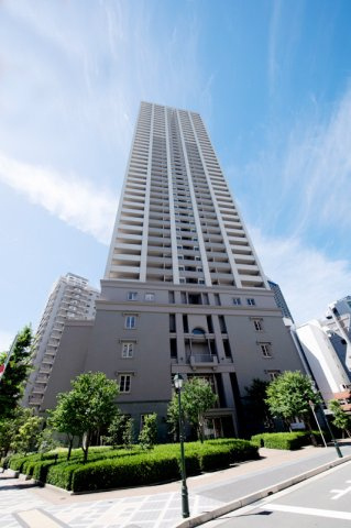 ディーグラフォート神戸三宮タワー