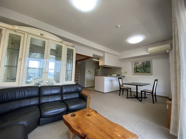 スパックス熱海伊豆山の居間・リビング