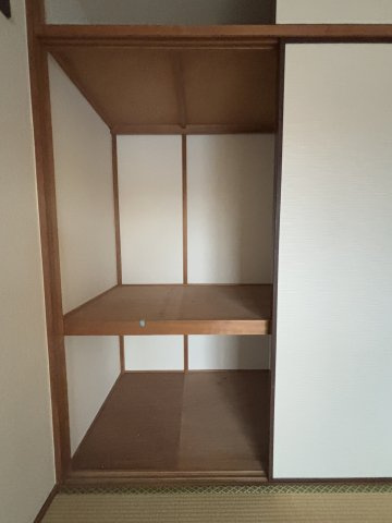 ★押入★