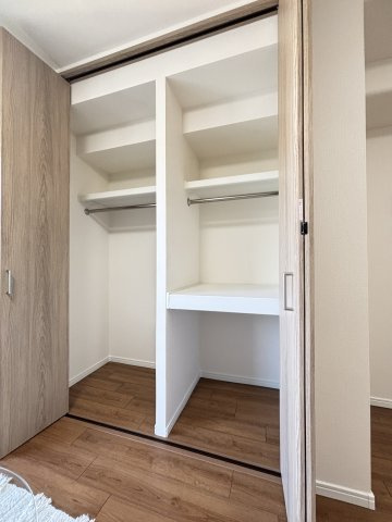 ネオハイツ三宮の収納