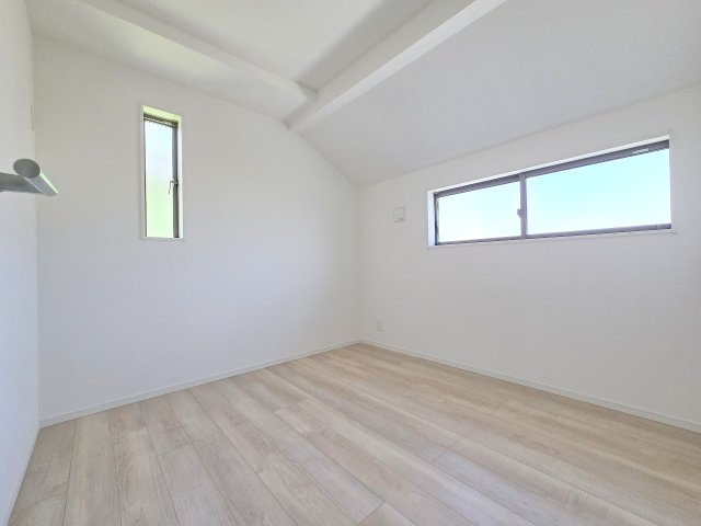 瑞穂町大字殿ヶ谷　全8棟の洋室