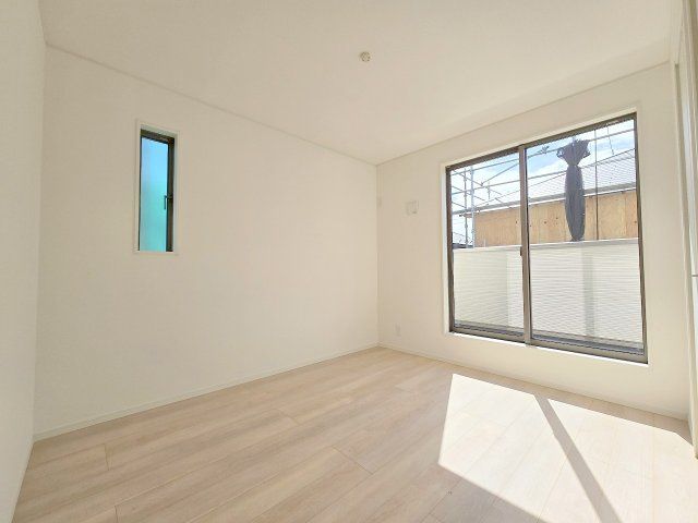 瑞穂町大字殿ヶ谷　全8棟の洋室