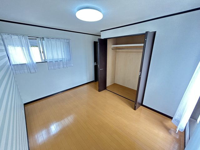 神戸市垂水区舞子坂２丁目戸建の洋室