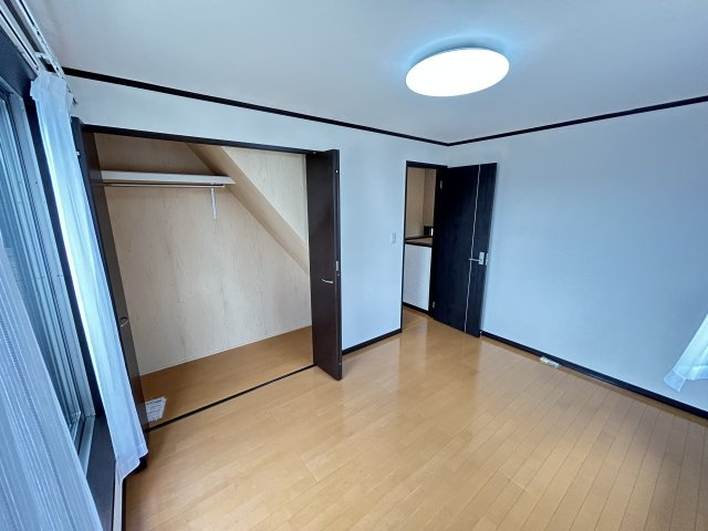 神戸市垂水区舞子坂２丁目戸建の洋室