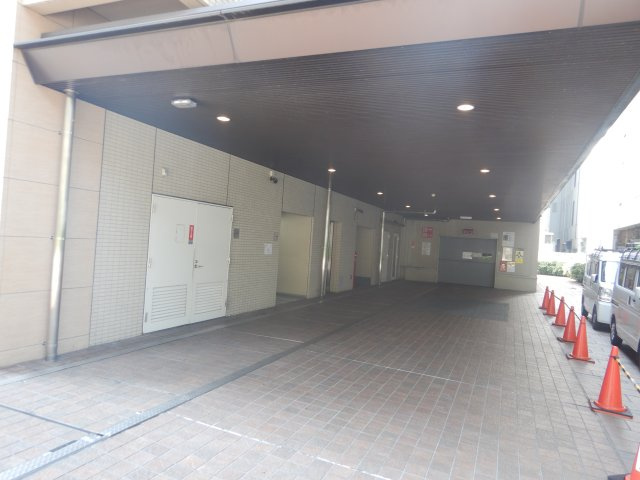 グランスイート虎ノ門の駐車場