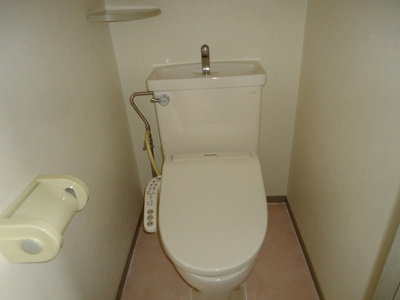 【トイレ】 | ハイカムールさかいびらき A棟