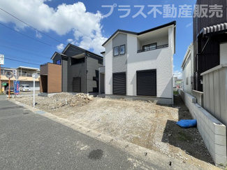 【外観】 | 建物完成しました。物件内部もご見学頂けます。プラス不動産販売にお任せ下さい。