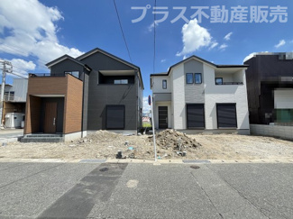 【外観】 | 現地写真。プラス不動産販売なら、現場の全ての棟をまとめてご見学頂けます。