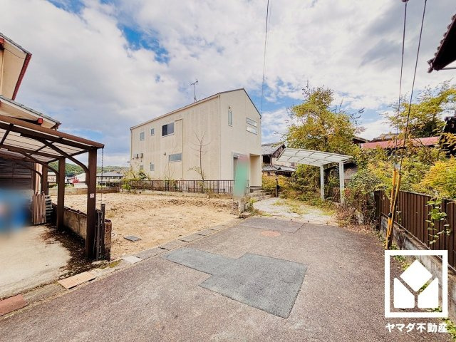 大津市平津１丁目の前面道路含む現地写真