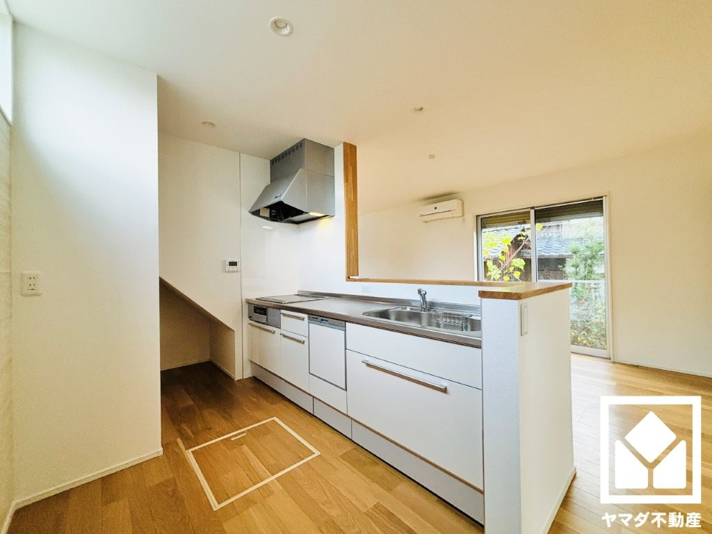 大津市平津１丁目のキッチン