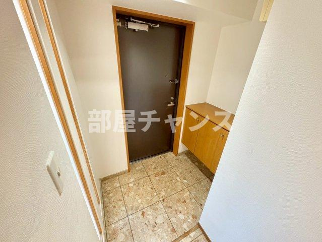 メゾン・ド・オーキッドの玄関